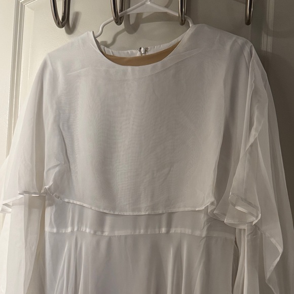 White Chiffon Veiled collection dress - Picture 2 of 4